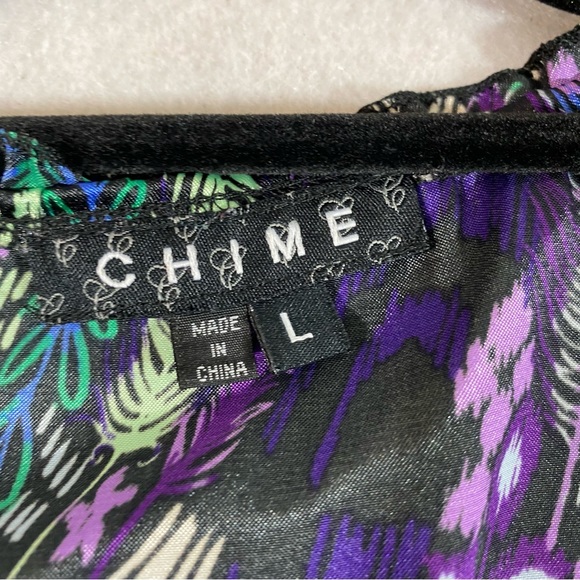 Chime Paisley Button Down Blouse Top Short Sleeve Sharkbite Hem LG Peaco… - Picture 3 of 11